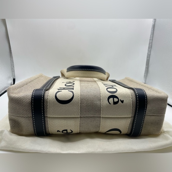 Chloè Woody Canvas Hand Bag - Picture 5 of 9